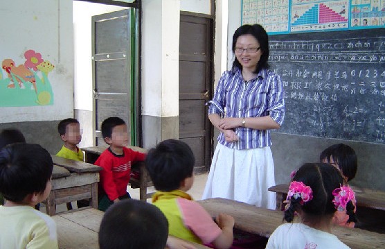 洪美芳到闽侯残疾人正道学前班参加志愿教学图片