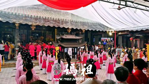 湄洲妈祖祭祀大典轰动